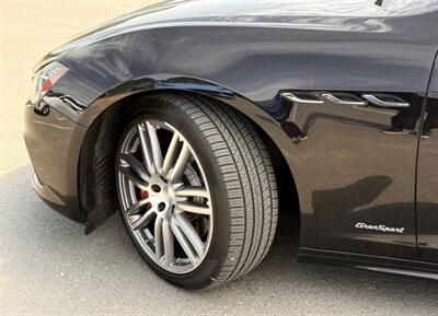 2018 Maserati Ghibli SQ4 GranSport   - Photo 4 - Winston Salem, NC 27106