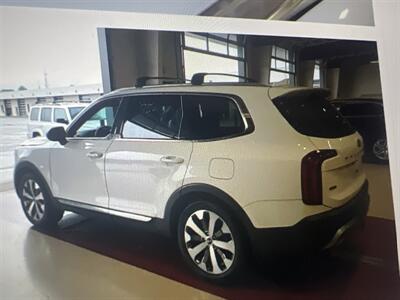 2021 Kia Telluride EX - Photo 2 - Winston Salem, NC 27106