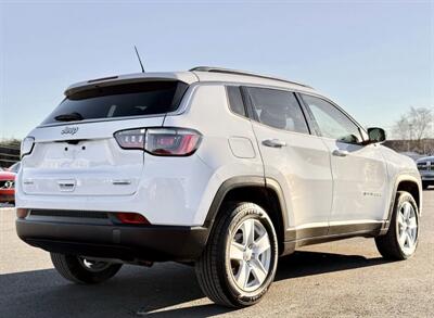 2022 Jeep Compass Latitude   - Photo 8 - Winston Salem, NC 27106