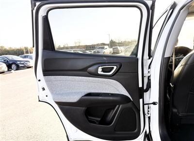 2022 Jeep Compass Latitude   - Photo 21 - Winston Salem, NC 27106