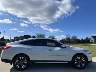 2015 Honda Crosstour EX-L V6   - Photo 9 - Winston Salem, NC 27106