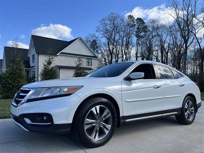 2015 Honda Crosstour EX-L V6   - Photo 2 - Winston Salem, NC 27106