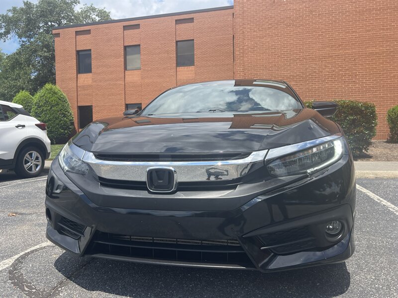 2017 Honda Civic Touring - Photo 9