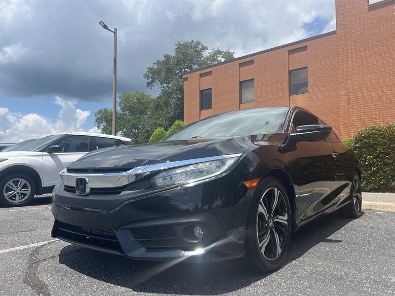 2017 Honda Civic Touring - Photo 10