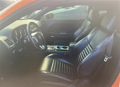 2014 Dodge Challenger R/T Plus - Photo 9 - Winston Salem, NC 27106