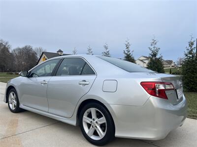 2014 Toyota Camry SE  