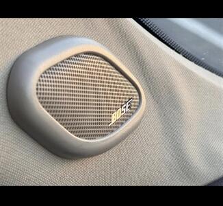 2014 Cadillac Escalade ESV Luxury - Photo 16 - Winston Salem, NC 27106