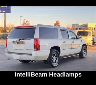 2014 Cadillac Escalade ESV Luxury - Photo 9 - Winston Salem, NC 27106