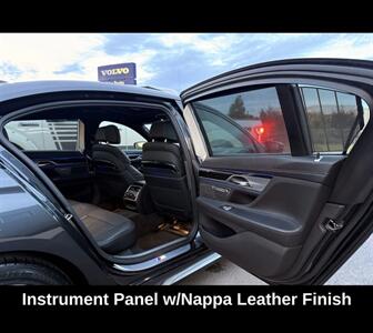 2018 BMW 750i xDrive   - Photo 18 - Winston Salem, NC 27106