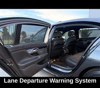 2018 BMW 750i xDrive   - Photo 13 - Winston Salem, NC 27106