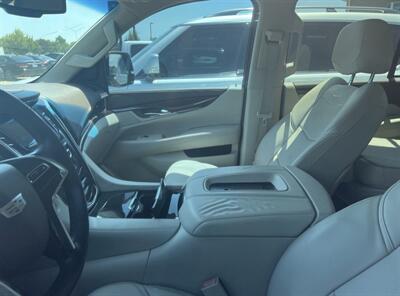 2016 Cadillac Escalade Premium Collection - Photo 18 - Winston Salem, NC 27106