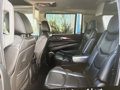 2019 Cadillac Escalade ESV Luxury   - Photo 4 - Winston Salem, NC 27106