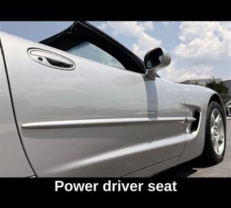 1999 Chevrolet Corvette   - Photo 15 - Winston Salem, NC 27106