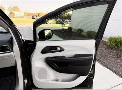 2020 Chrysler Pacifica Limited - Photo 31 - Winston Salem, NC 27106