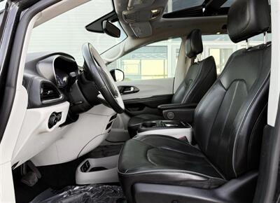 2020 Chrysler Pacifica Limited - Photo 22 - Winston Salem, NC 27106
