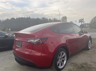 2021 Tesla Model Y Long Range   - Photo 9 - Winston Salem, NC 27106