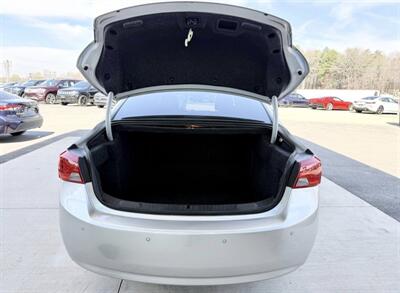 2017 Chevrolet Impala LT   - Photo 46 - Winston Salem, NC 27106