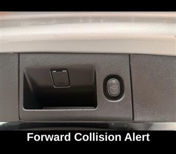 2020 Chevrolet Suburban Premier   - Photo 39 - Winston Salem, NC 27106