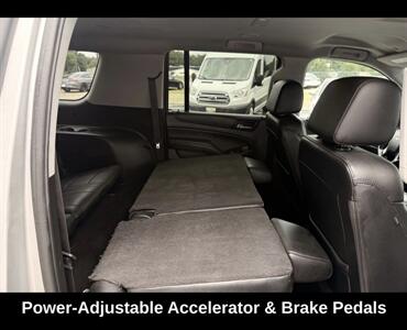 2020 Chevrolet Suburban Premier   - Photo 17 - Winston Salem, NC 27106