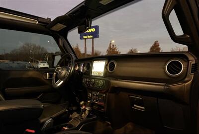 2021 Jeep Wrangler Unlimited Sahara   - Photo 23 - Winston Salem, NC 27106