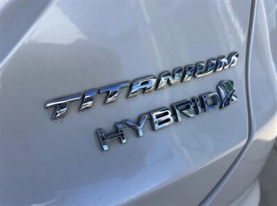 2018 Ford Fusion Hybrid Titanium   - Photo 45 - Winston Salem, NC 27106