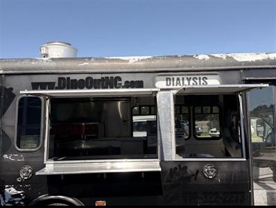 2009 Ford E-450 SD   - Photo 3 - Winston Salem, NC 27106