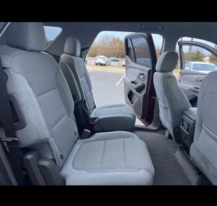 2019 Chevrolet Traverse LT Cloth   - Photo 21 - Winston Salem, NC 27106