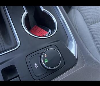 2019 Chevrolet Traverse LT Cloth   - Photo 37 - Winston Salem, NC 27106