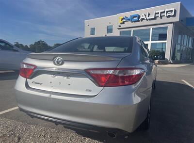 2016 Toyota Camry SE   - Photo 13 - Winston Salem, NC 27106