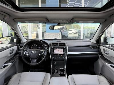 2016 Toyota Camry SE - Photo 2 - Winston Salem, NC 27106