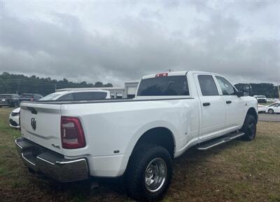 2023 RAM 3500 Tradesman - Photo 4 - Winston Salem, NC 27106