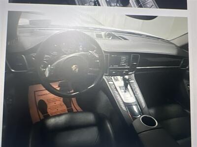 2015 Porsche Panamera 4S - Photo 9 - Winston Salem, NC 27106