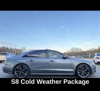 2017 Audi S8 plus 4.0T quattro   - Photo 6 - Winston Salem, NC 27106
