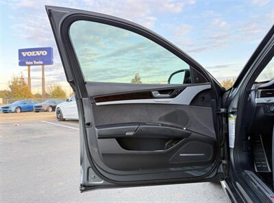 2017 Audi S8 plus 4.0T quattro   - Photo 14 - Winston Salem, NC 27106