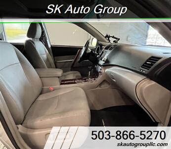 2011 Toyota Highlander Limited   - Photo 20 - Portland, OR 97214