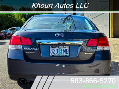 2012 Subaru Legacy 2.5i Premium-Locally Owned / Clean Carfax!   - Photo 6 - Portland, OR 97214