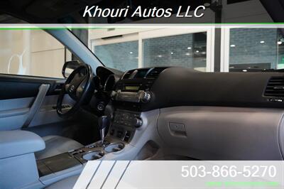 2010 Toyota Highlander SE   - Photo 40 - Portland, OR 97214