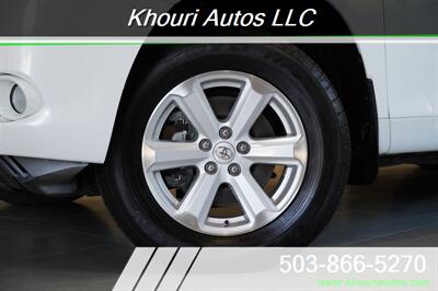 2010 Toyota Highlander SE   - Photo 21 - Portland, OR 97214