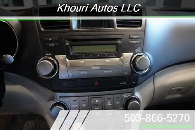 2010 Toyota Highlander SE   - Photo 36 - Portland, OR 97214