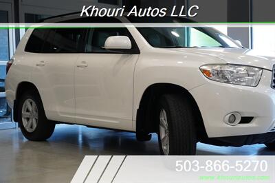 2010 Toyota Highlander SE   - Photo 9 - Portland, OR 97214