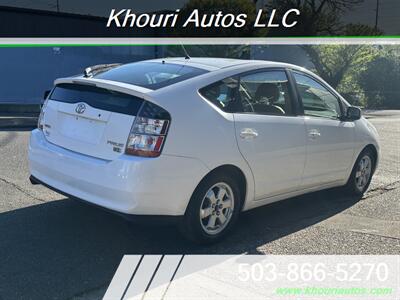 2005 Toyota Prius 128K Miles / Clean Carfax!   - Photo 6 - Portland, OR 97214