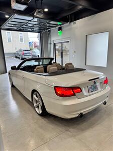 2011 BMW 3 Series 335i   - Photo 18 - Portland, OR 97214