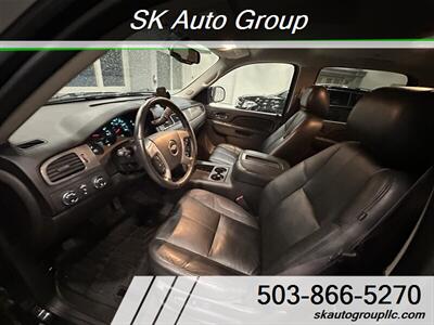 2013 Chevrolet Suburban LT   - Photo 11 - Portland, OR 97214