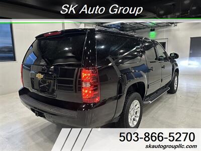 2013 Chevrolet Suburban LT   - Photo 7 - Portland, OR 97214