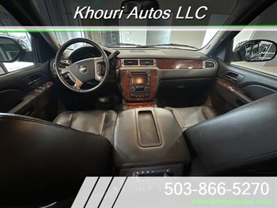 2011 Chevrolet Suburban LTZ   - Photo 18 - Portland, OR 97214