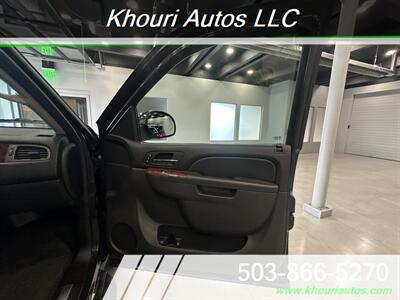 2011 Chevrolet Suburban LTZ   - Photo 26 - Portland, OR 97214