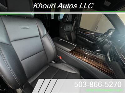 2022 Cadillac Escalade ESV Luxury   - Photo 28 - Portland, OR 97214
