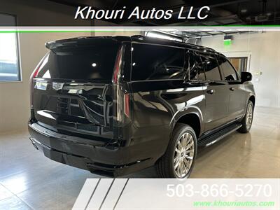 2022 Cadillac Escalade ESV Luxury   - Photo 6 - Portland, OR 97214