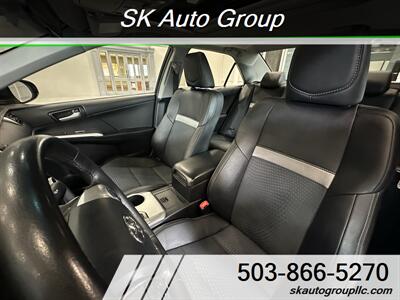 2013 Toyota Camry SE   - Photo 13 - Portland, OR 97214