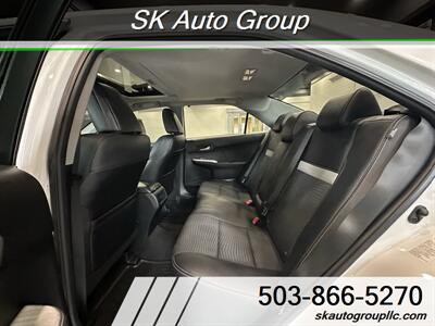 2013 Toyota Camry SE   - Photo 15 - Portland, OR 97214